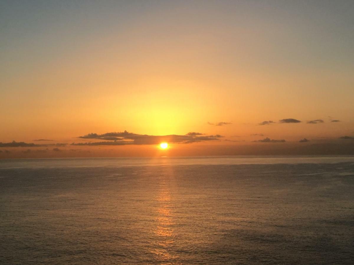 カンデラリアSunrise On The Oceanアパートメント エクステリア 写真